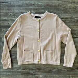Lady jacket: tan/cream cardigan with gold button detail